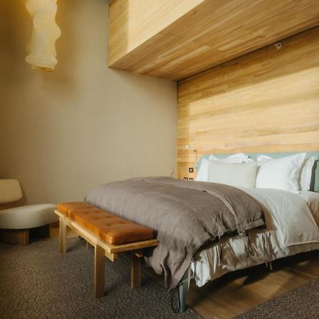 Tierra Patagonia Hotel&Spa Torres del Paine National Park Esterno foto