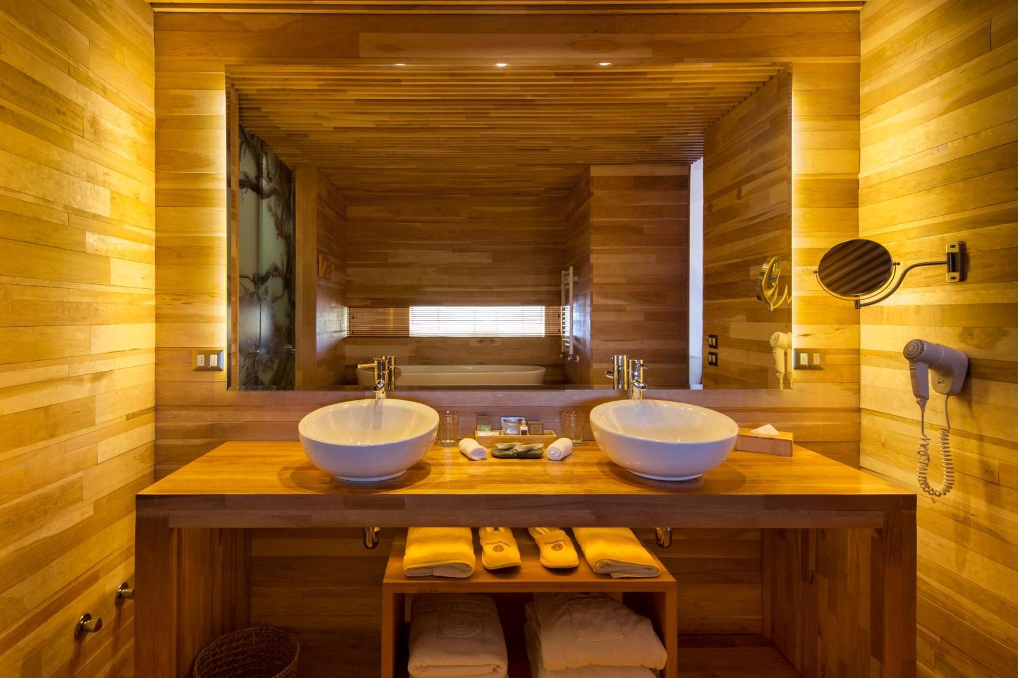 Tierra Patagonia Hotel&Spa Torres del Paine National Park Esterno foto