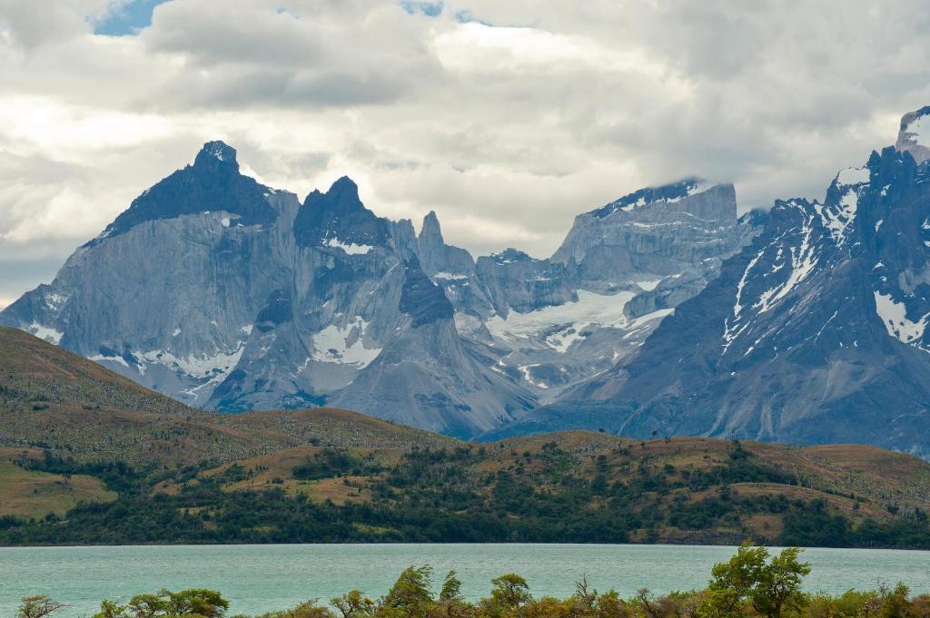 Tierra Patagonia Hotel&Spa Torres del Paine National Park Esterno foto